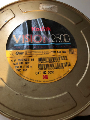 Expired Kodak 7246 250D Film 16 mm 400 Ft Color Neg Film for Movie