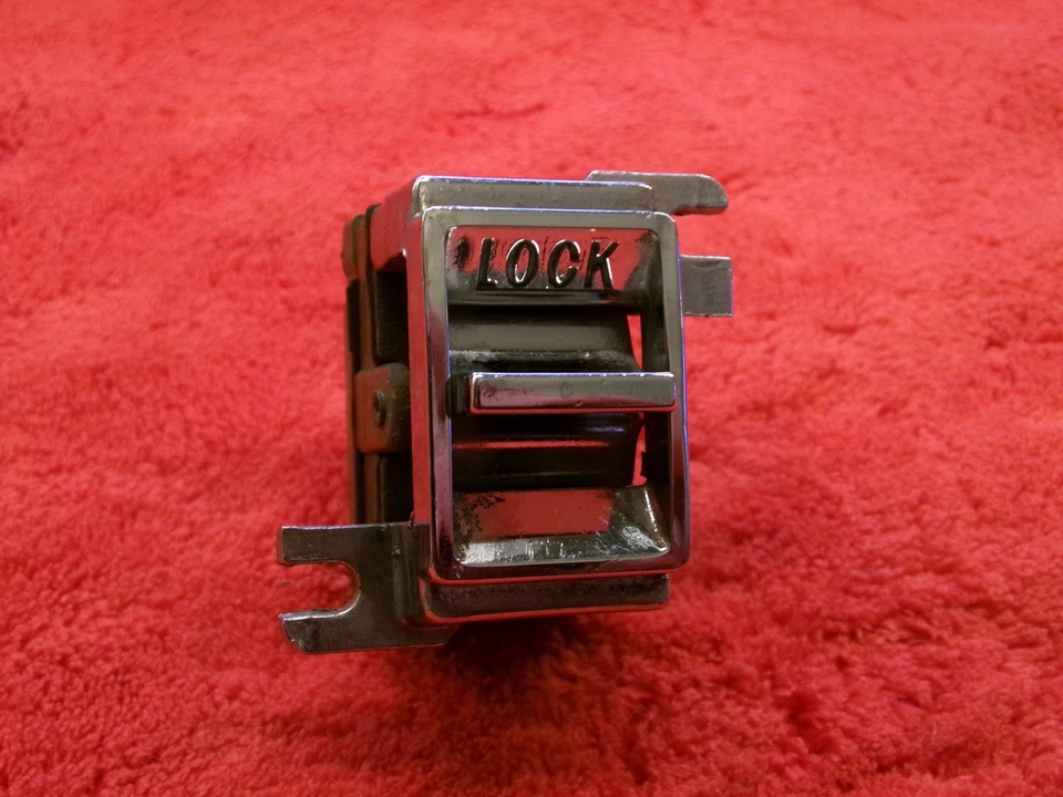 1962 1968 Cadillac Buick Olds Vacuum Power Door Lock Switch 62 63 65 66 67 68 Foto 4 de 4