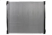 Radiator, engine cooling NISSENS 67258 for LION'S STAR 11.967 1995-2002