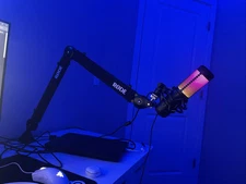 HyperX QuadCast S RGB LED USB Cardioid Microphone - Black With An Rode Boom Arm