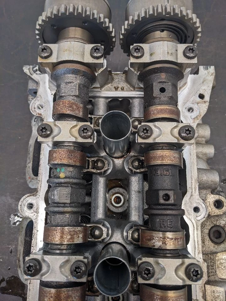 Passenger Right Cylinder Head 3.6L Fits 11-23 300 1164446 - Image 4 of 4