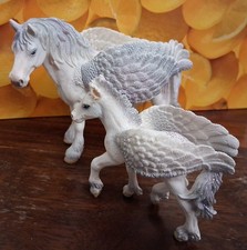 BAYALA - Pegasus + Fohlen von Schleich