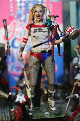 22 个Harley Quinn Toys 点子