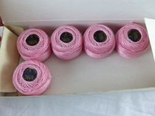 DMC boite 5 pelotes de 10 grammes COTON PERLE 8 N° 776 rose ,art 116