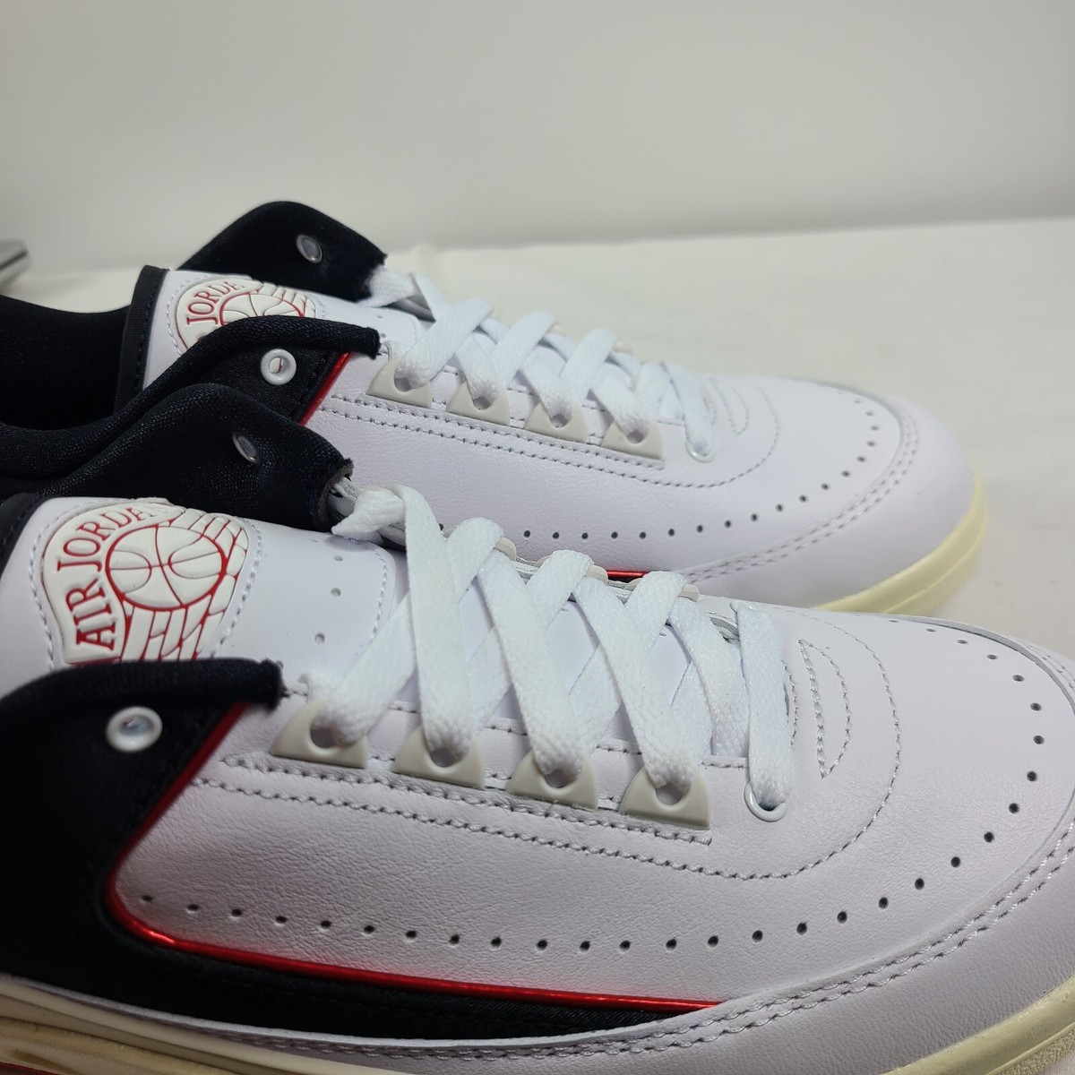 Nike Air Jordan 2 Retro Low Chicago Twist Shoes Sneaker FD4849-106 Men Size 8.5 765195a9cad8034c745336acf897bb  main image 4