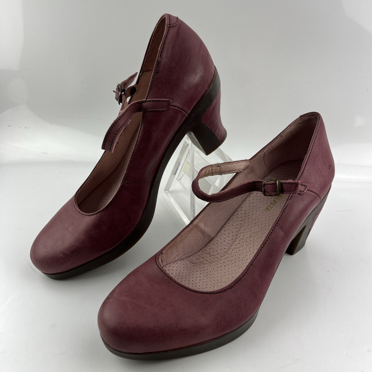 El Naturalista Womens Muted Burgundy Espiral NC22 Pumps EU 40/ US