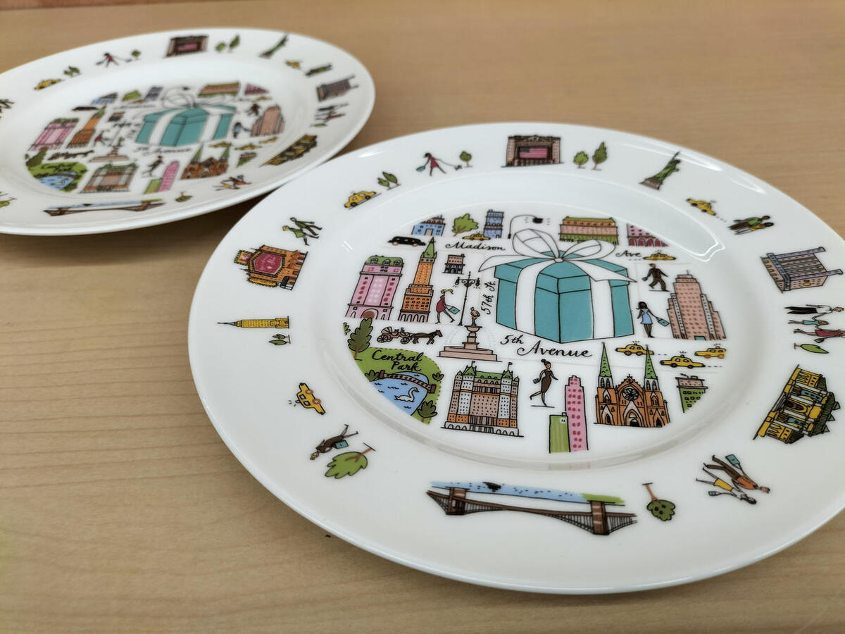 Authentic Tiffany & Co 5th Avenue Dessert Plate Tableware Authentic Tiffany & Co 5th Avenue Dessert Plate Tableware