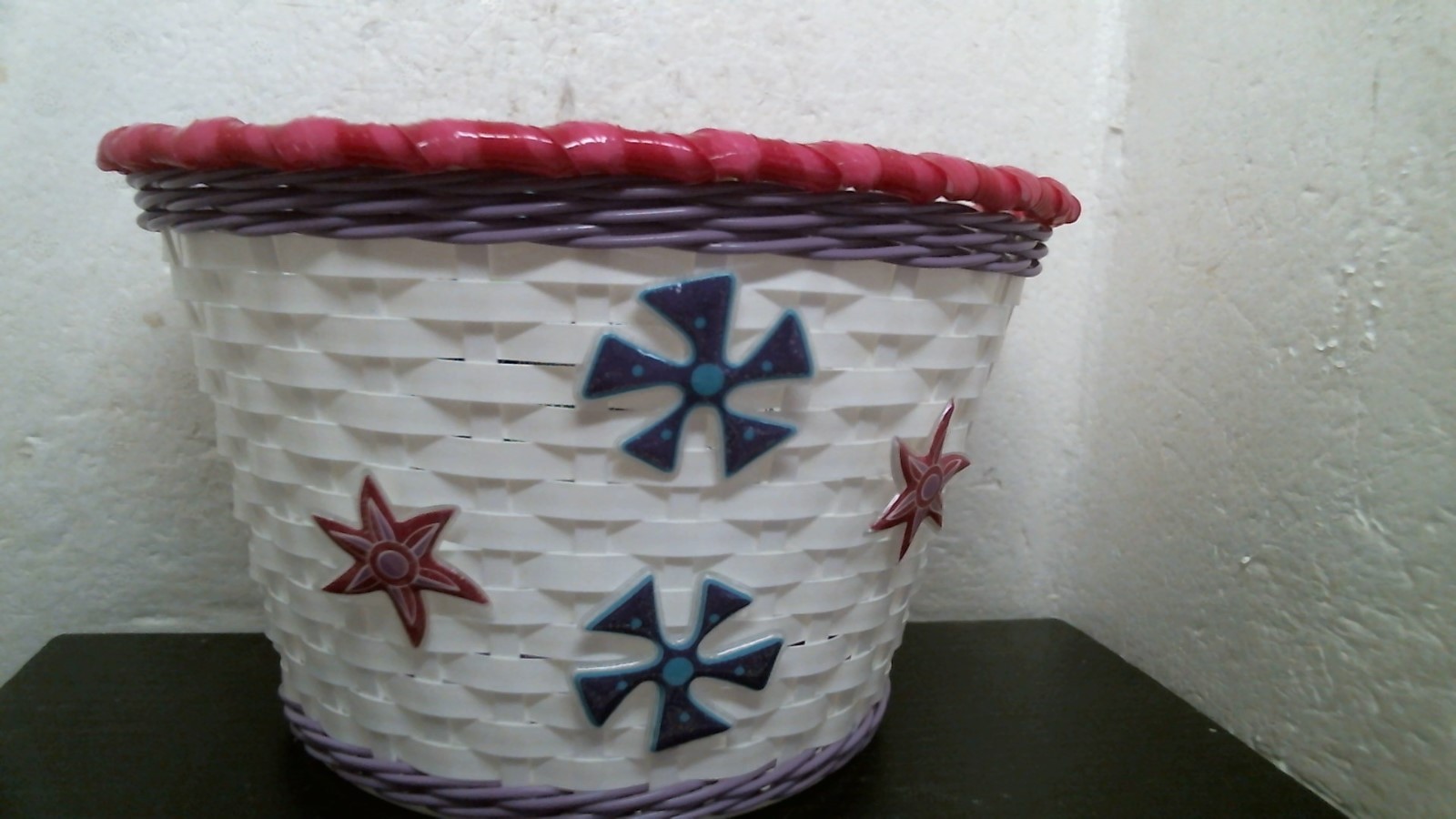 Picture 1 of 2