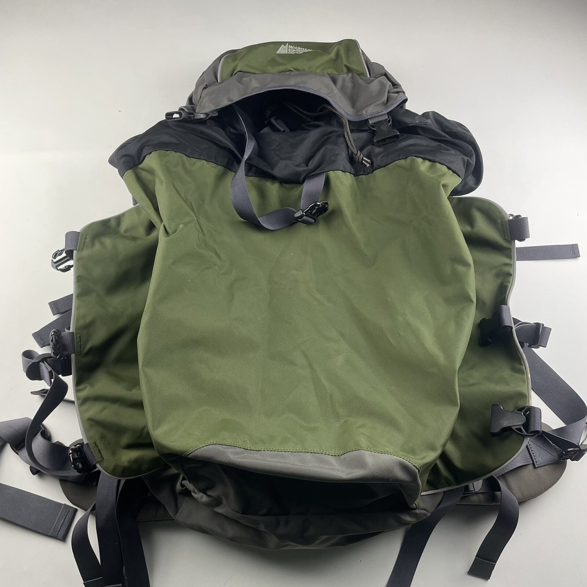 Mountain Equipment Co-op MEC Backpack Green Daypack Sleeping Bag Hiking Standard | eBay Mountain Equipment Co-op MEC Backpack Green Daypack Sleeping Bag Hiking Standard | eBay