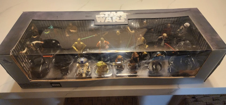 JUEGO MEGA FIGURAS STAR WARS TIENDA DISNEY -20 PIEZAS Caja Buen Estado Foto 2 de 2