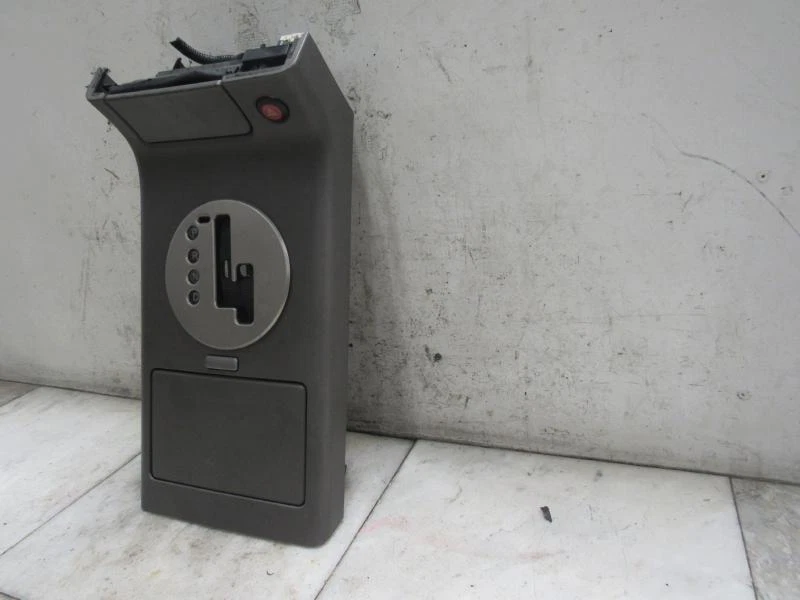 Portavasos Infiniti G35 2004 Foto 3 de 4