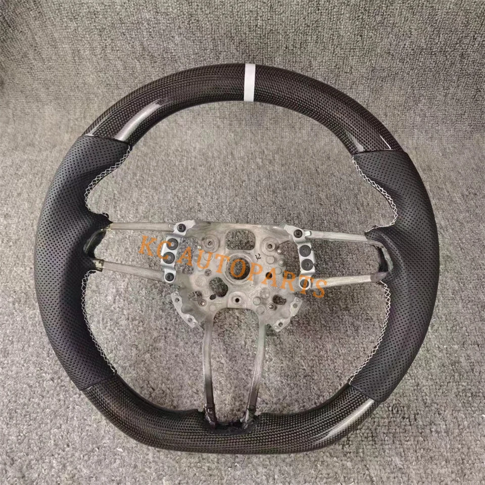 Volante de cuero alcantara de fibra de carbono para Porsche 911 2017 cupé térmico Foto 4 de 4