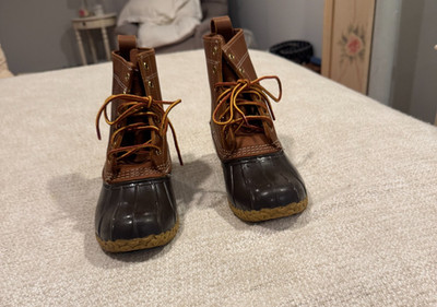 LL Bean Mens Bean Boots Size 8 Excellent Condition Waterproof Classic
