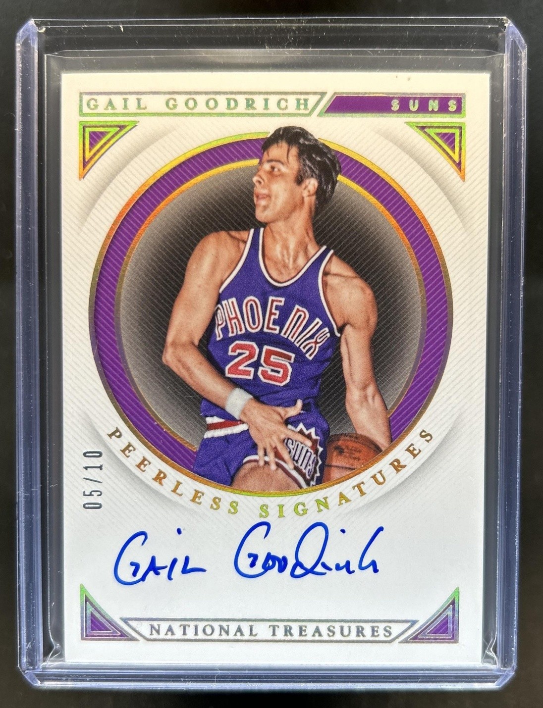 2018-19 National Treasures Gail Goodrich Peerless Signatures Gold Auto #/10