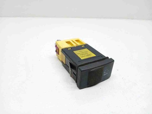AUDI A4 8D2, B5 Nebelscheinwerferschalter 4D0941563 1.90 Diesel 1996 31334489
