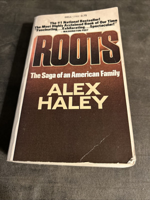 ROOTS by Alex Haley (NOV 1977) Paperback STATED 1st Dell Printing