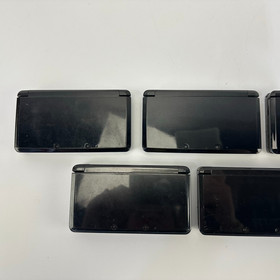 Lot of 5 Broken Nintendo 3DS Handheld Consoles Only As-Is for Parts/Repair