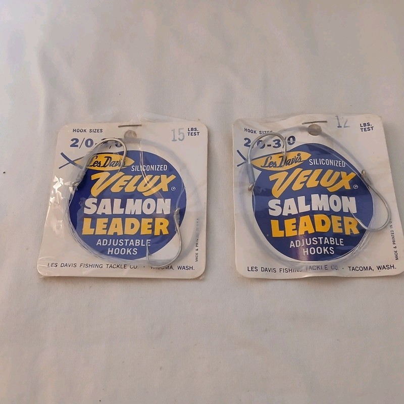 Vintage Les Davis Siliconized Velux Salmon Leader with Hooks Szs 2/0 & 3/0
