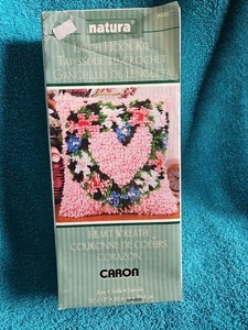 Heart Flower Wreath Latch Hook Kit Caron Natura P435 12" X 12" 