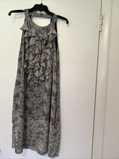 ECI Women  s Black  Gray Sleeveless Floral Print Dress w Layering  Ruffles