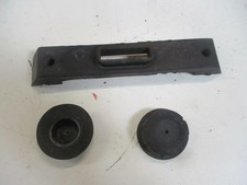 3. Yamaha XJ 650 4K0 Tank Rubber Vibration Damper Rubber Tank Damper Holder