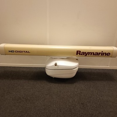 Raymarine 4 kW 48 Zoll HD Color Digital Open Array Radar Scanner E52069 T52071