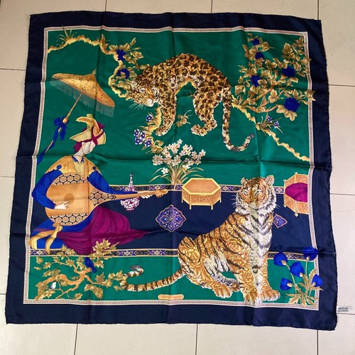 Vintage Salvatore Ferragamo 100% Silk Scarf Exotic Animal Tiger Green 32" Italy