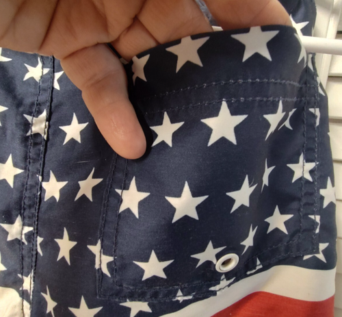 OLD NAVY BOYS SZ 8 PATRIOTIC USA STARS STRIPES SWIM TRUNKS BACK POCKET - Picture 4 of 5