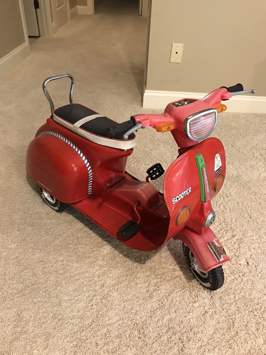Vintage National Young Lion Vespa Style Pedal Scooter - All Vintage National Young Lion Vespa Style Pedal Scooter - All