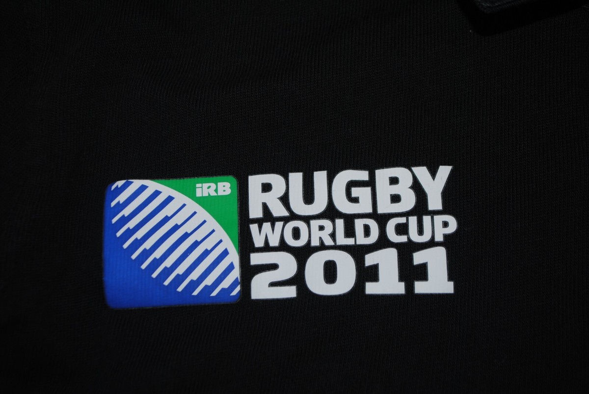 ENGLAND RUGBY WORLD CUP 2011 NIKE AWAY LONGSLEEVE SHIRT ENGLAND RUGBY WORLD CUP 2011 NIKE AWAY LONGSLEEVE SHIRT