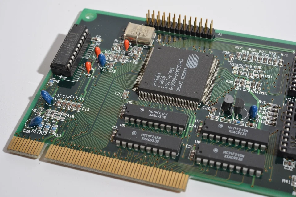 Cirrus Logic PM-V156 REV:B 32 bit VLB Graphics Card - Image 4 of 4