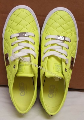 guess yellow shoes