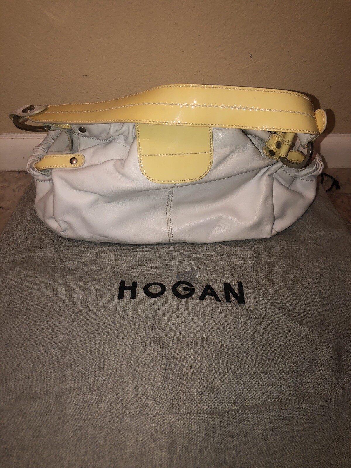 Hogan Leather Bag — image 3
