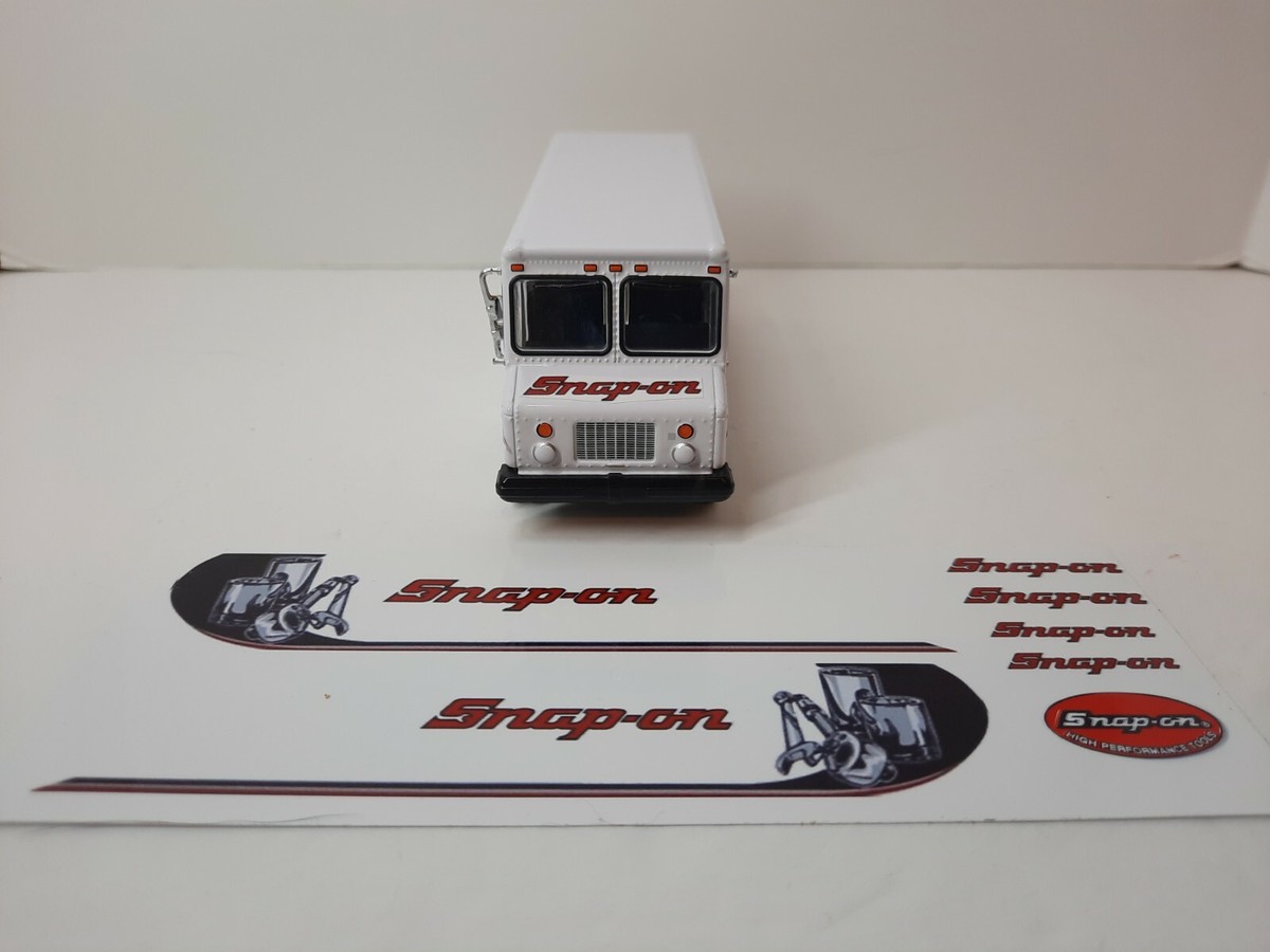 Snap-on truck sticker set-fits 1/64 Greenlight Box Truck-TRUCK NOT