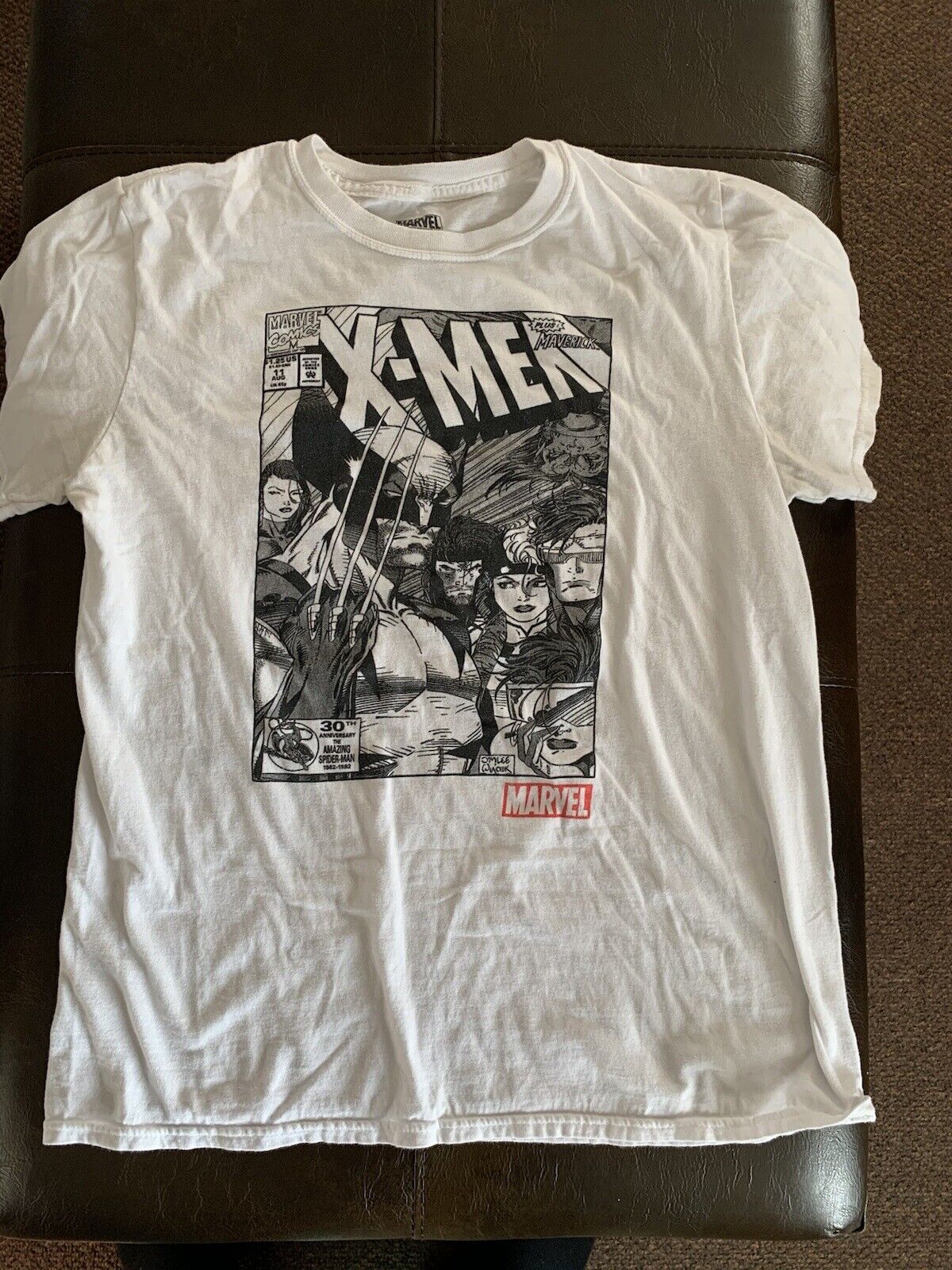  Marvel X-Men Wolverine Classic Retro Costume T-Shirt :  Clothing, Shoes & Jewelry