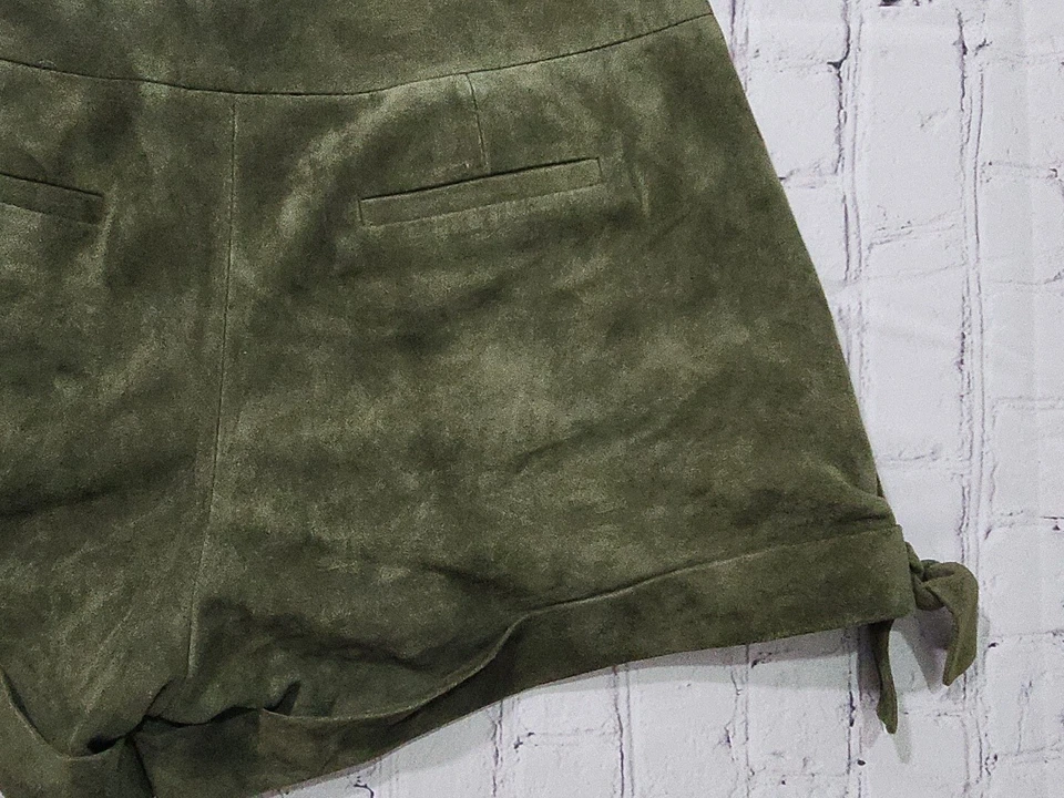 Шорты плиссированные замшевые оливково-зеленые Cynthia Steffe - Изображение 4 из 4