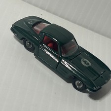 Road-master Chevrolet Corvette C2 Sting Ray 158 Diecast Opening Hood