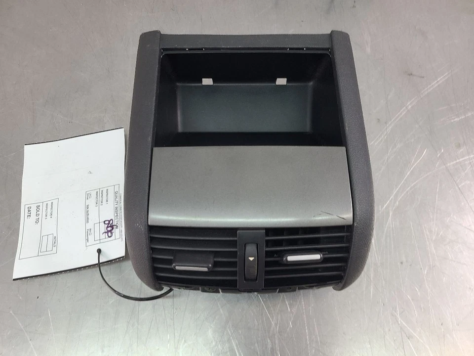 2008-09 Pontiac G8 Front Center Floor Console Rear Section w/ Vents - OEM - Image 3 of 4