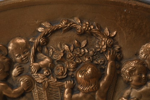 Q17N13- Jugendstil Bronze Relief Putti mit Blumenkorb monog. H.Z. um 1900 - Bild 4 von 12