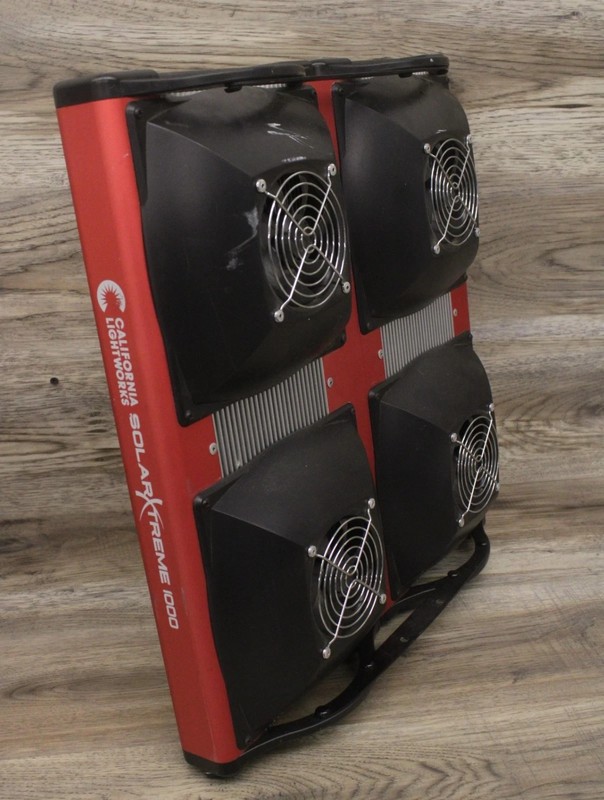 California Light Works SolarXtreme 1000 LED Grow Light Full Cycle Sun Spectrum