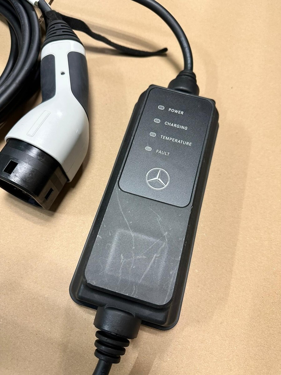 MERCEDES LADEKABEL F.HAUSHALTSSTECKDOSE TYP E/F MODE 2 A0005833804