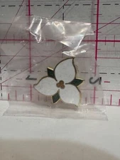 Ontario Trillium Flower  Lapel Pin
