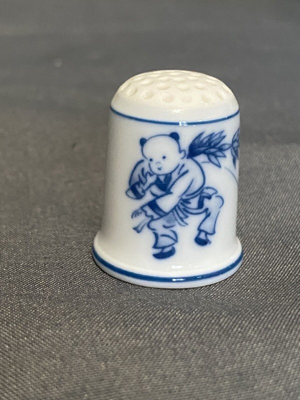 Vintage OAC Okura Japan Thimble Blue and White Porcelain