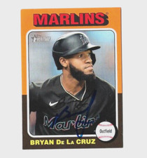 Miami Marlins BRYAN DE LA CRUZ  Signed 2024 Topps Heritage  Card #483