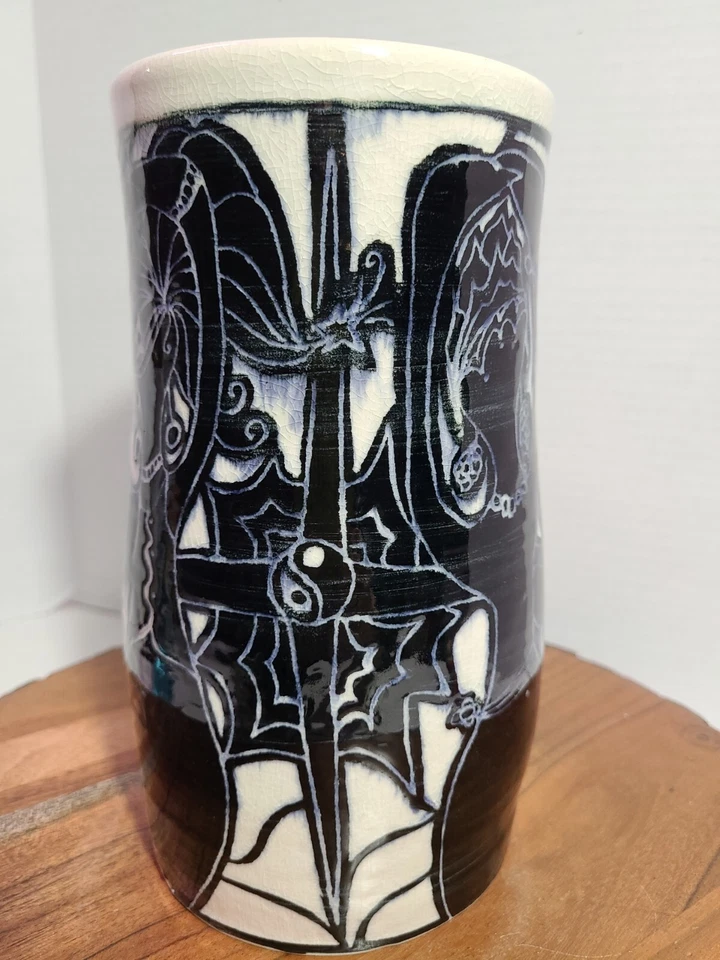 Ceramic Black/White Vase Women/Flowers Pattern By LISA HOFF 1999 - Image 3 of 4