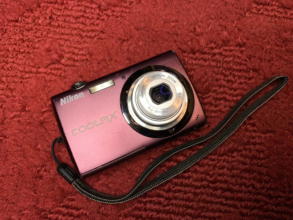 Nikon COOLPIX S220 10.0MP Digital Camera Purple Plum Tested