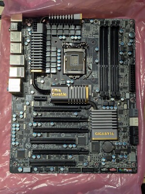 Gigabyte GA-Z68X-UD7-B3 Desktop Intel Z68 Motherboard LGA1155 DDR3 ATX 