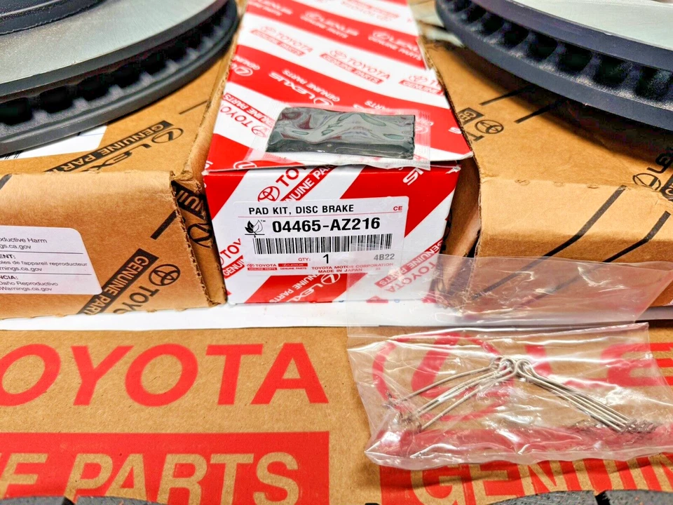 Juego de rotor de freno de disco delantero y pastillas de freno TCMC Toyota Lexus X2 PIEZA ORIGINAL OEM Foto 4 de 4