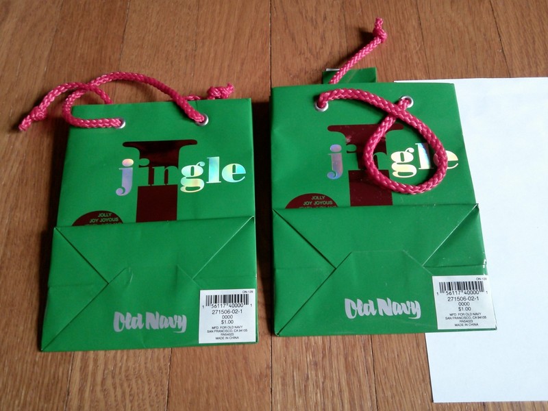 Old Navy Christmas Gift Bags Small Green 'J' Jingle UNUSED Vintage 2- 5 x 6.5"