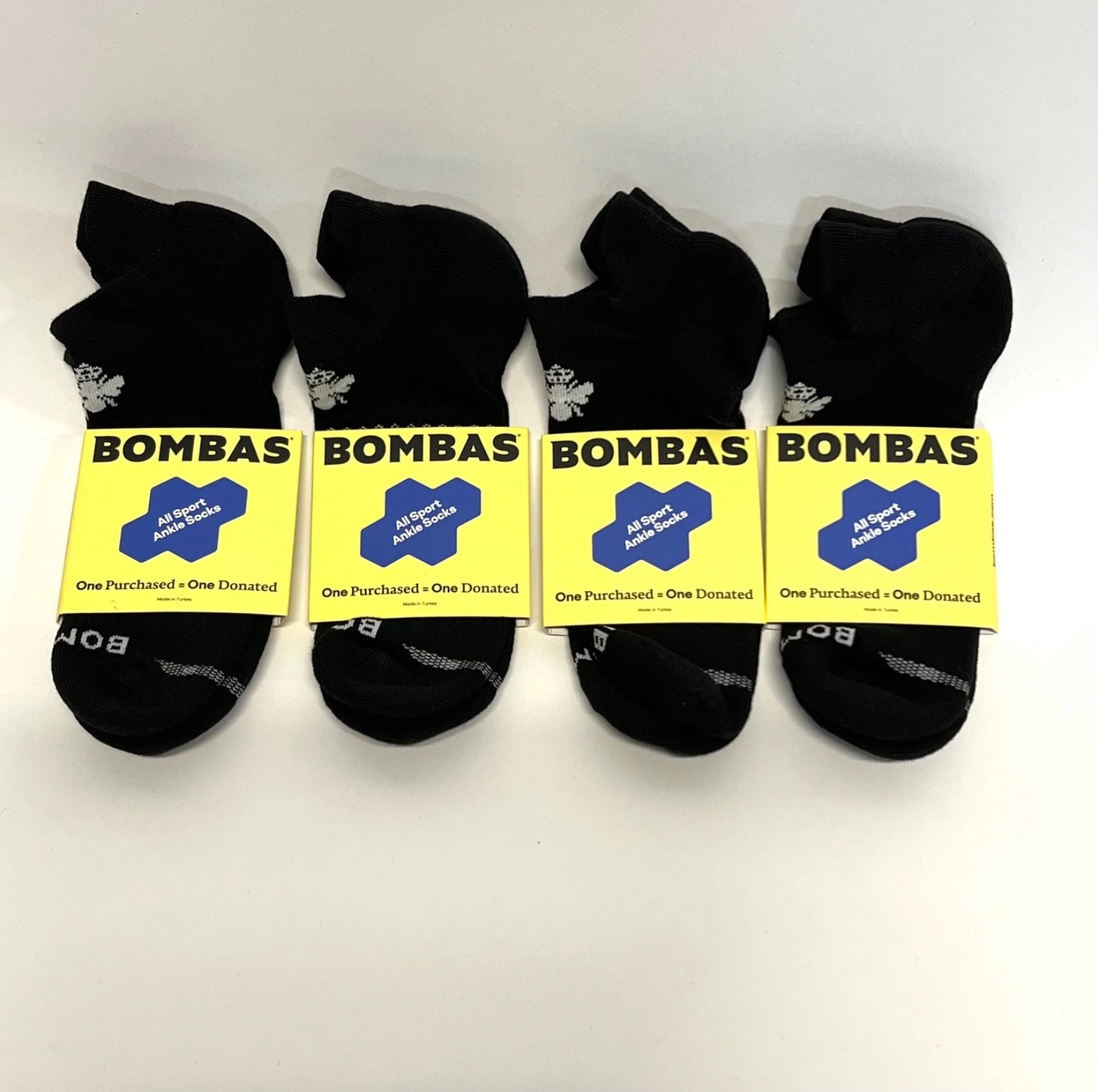 Lot of 4 New Bombas All Sport Ankle Socks Midweight Large Men 9.5-13 Women 11-13